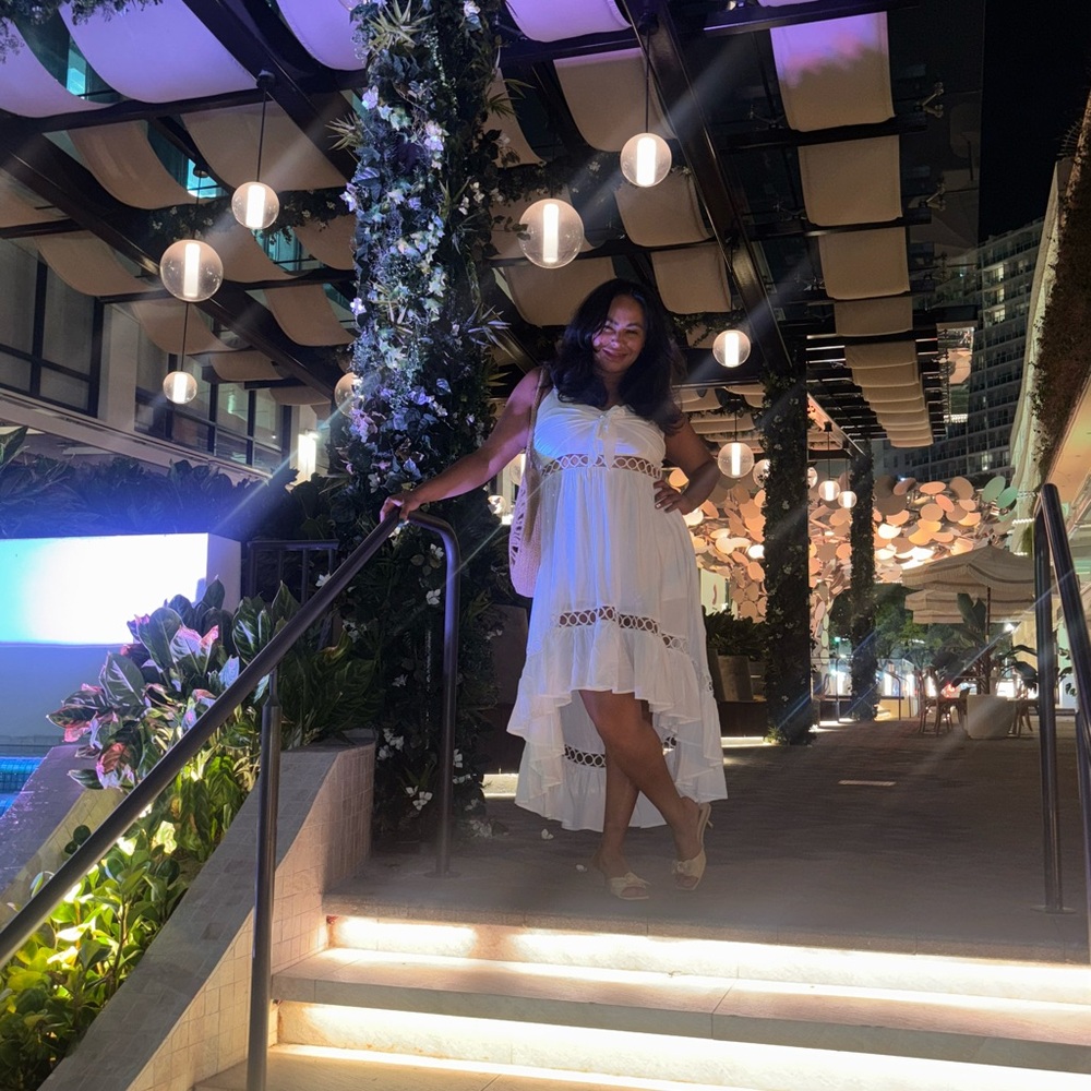 Elegant White Maxi Dress